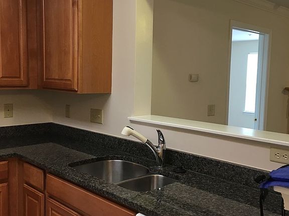 5th image of 45495 Westmeath Way Unit F22