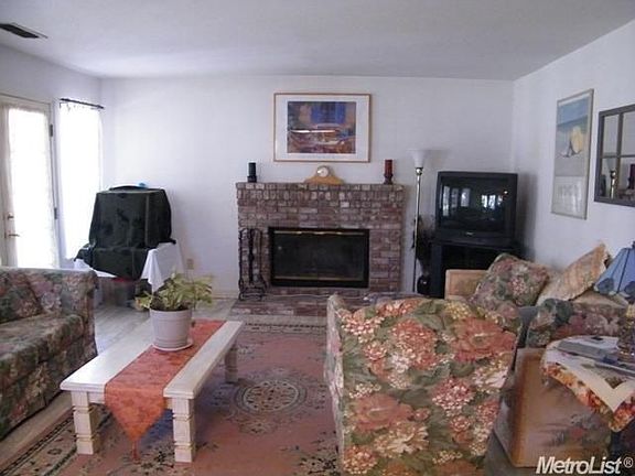 4th image of 6091 McNeely Way