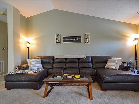 4th image of 7941 Yarmouth Way