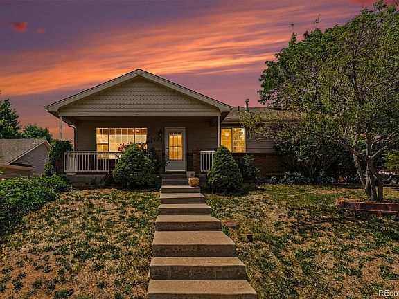 2nd image of 3103 Cody Avenue