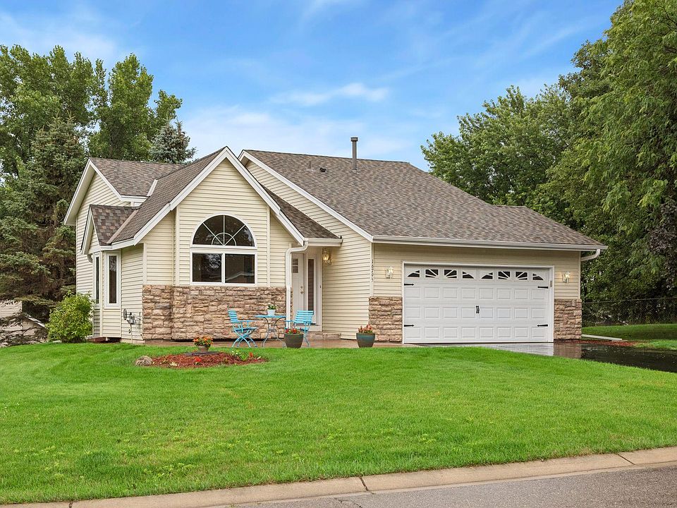 1st image of 16795 Hershey Ct