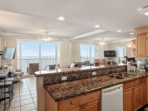 5th image of 9450 Thomas Dr #2203C