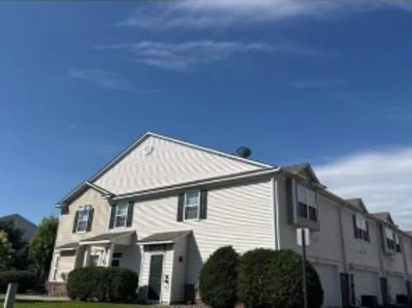 10920 Goodhue St NE Unit F, Blaine, MN 55449