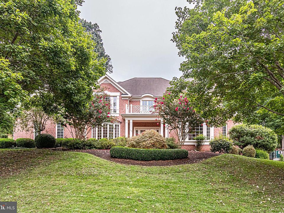 1st image of 1105 Hobnail Ct