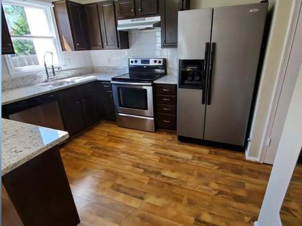 1st image of 2943 Lexington Ct