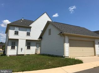1206 Innis Dr, Fredericksburg, VA 22401