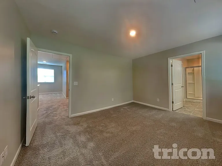 9216 War Eagles Way — Photo 4