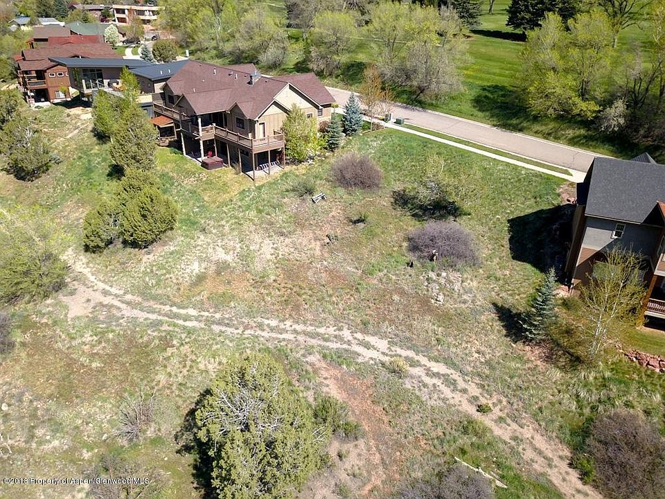 1st image of 500 Greenway Dr