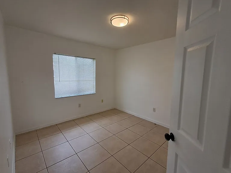 4868 Golfview Blvd — Photo 7