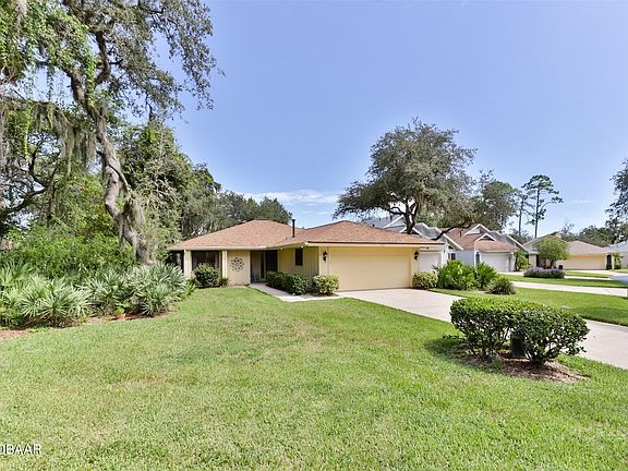3rd image of 634 Kilmarnock Ct