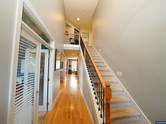 4th image of 5549 Bellflower Ct SE