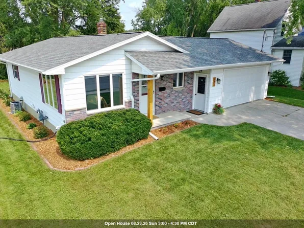 141 Robbins St, Seymour, WI 54165