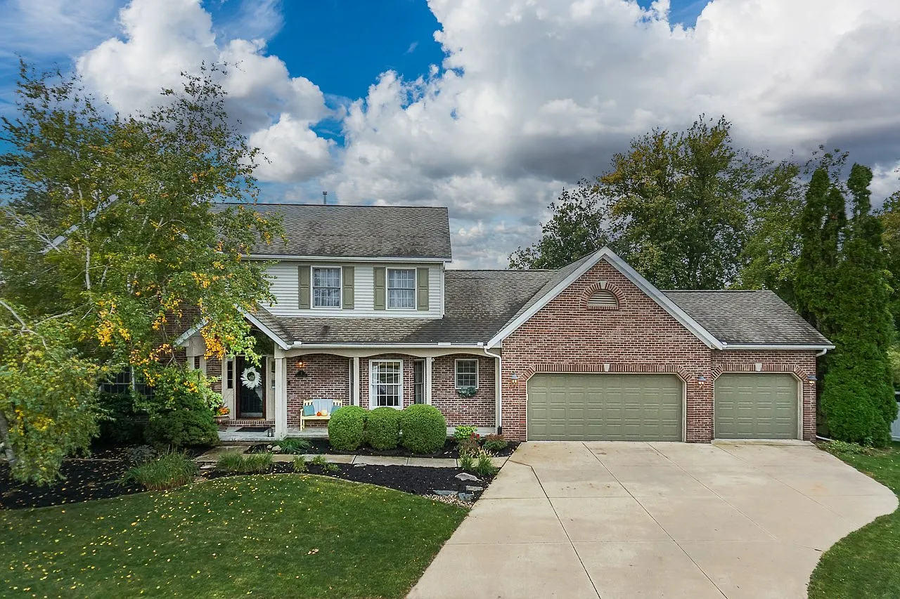 2 Red Stone Ct photo 1