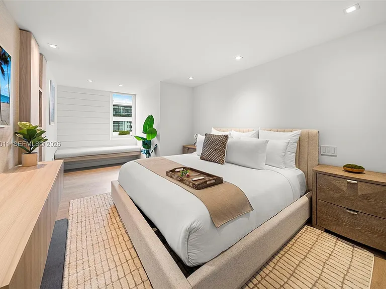 2301 Collins Ave #630 — Photo 38