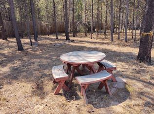 53592 Day Rd, La Pine, OR 97739