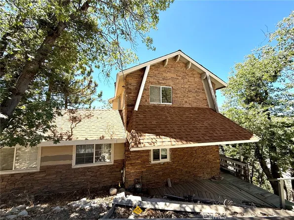 2190 Tank Rd, Arrowbear Lake, CA 92382