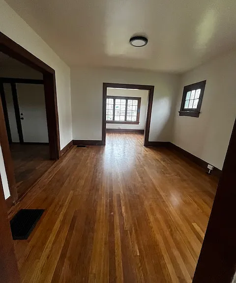 1821 W Grand Ave — Photo 6