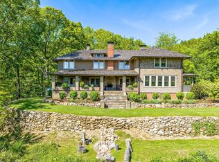 320 Gahagans Rd, Hot Springs, NC 28743