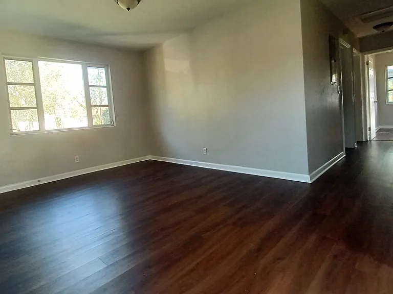5612 Bree Rd — Photo 3