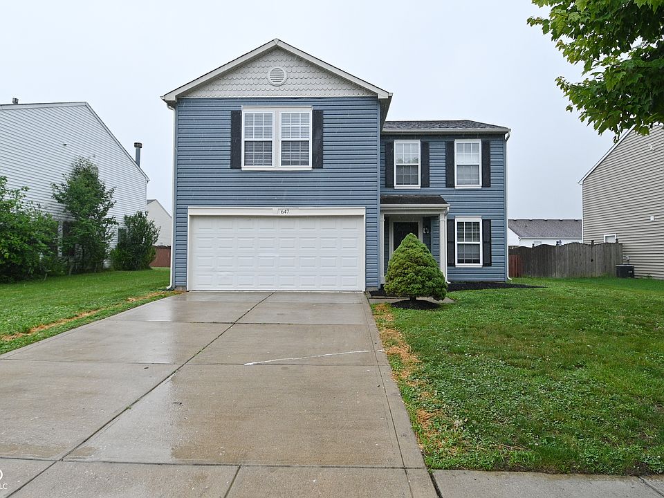 1st image of 647 Hickory Pine Dr