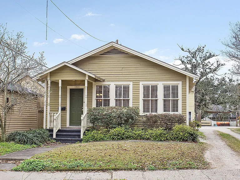 1320 Perkins Rd — Photo 1