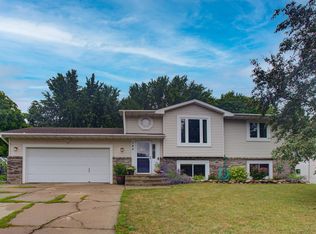 104 Grand Ave NE, Saint Michael, MN 55376