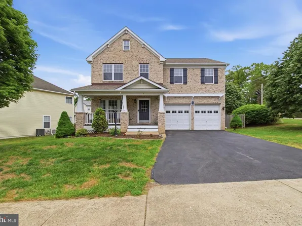 4 Wiltshire Dr, Stafford, VA 22554