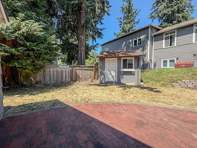 12567 Densmore Ave N — Photo 26