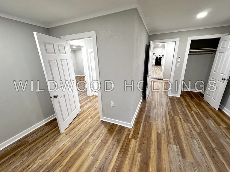 Bedroom 2, Connects to Master Bath, Master Bed