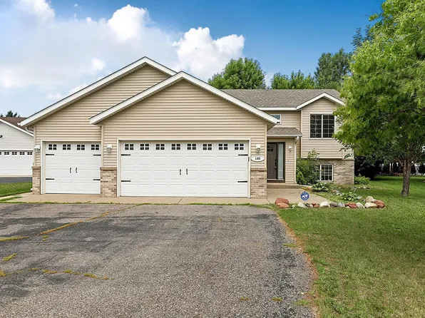 105 Iris Ln NE, Saint Joseph, MN 56374