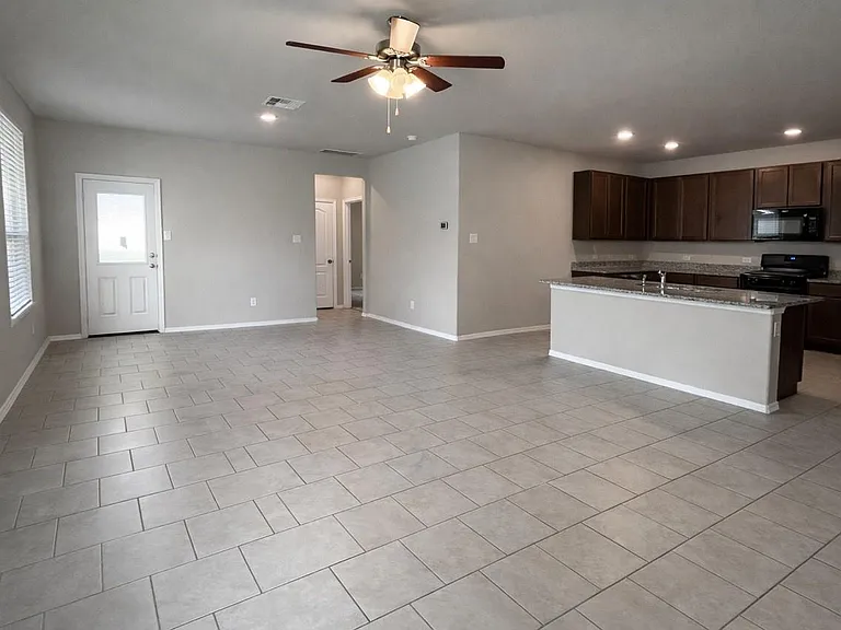 12626 Alta Vis — Photo 3
