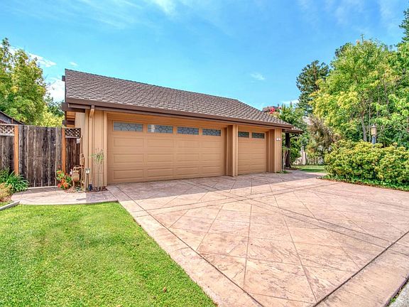 2nd image of 606 Bella Vista Ct