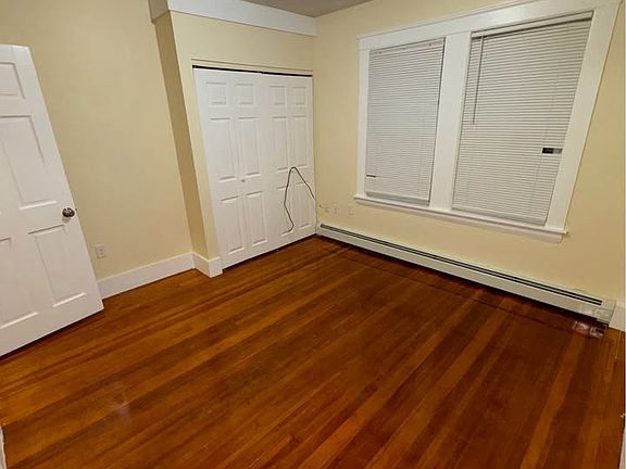 2nd image of 49 Boxford St
