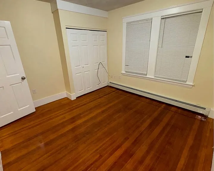 49 Boxford St — Photo 2