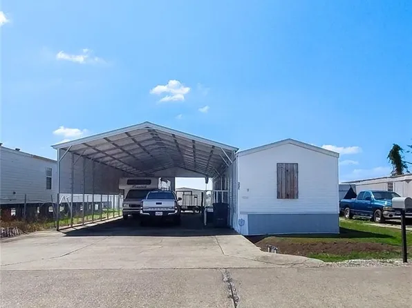 206 Mobile Estates Dr, Gray, LA 70359