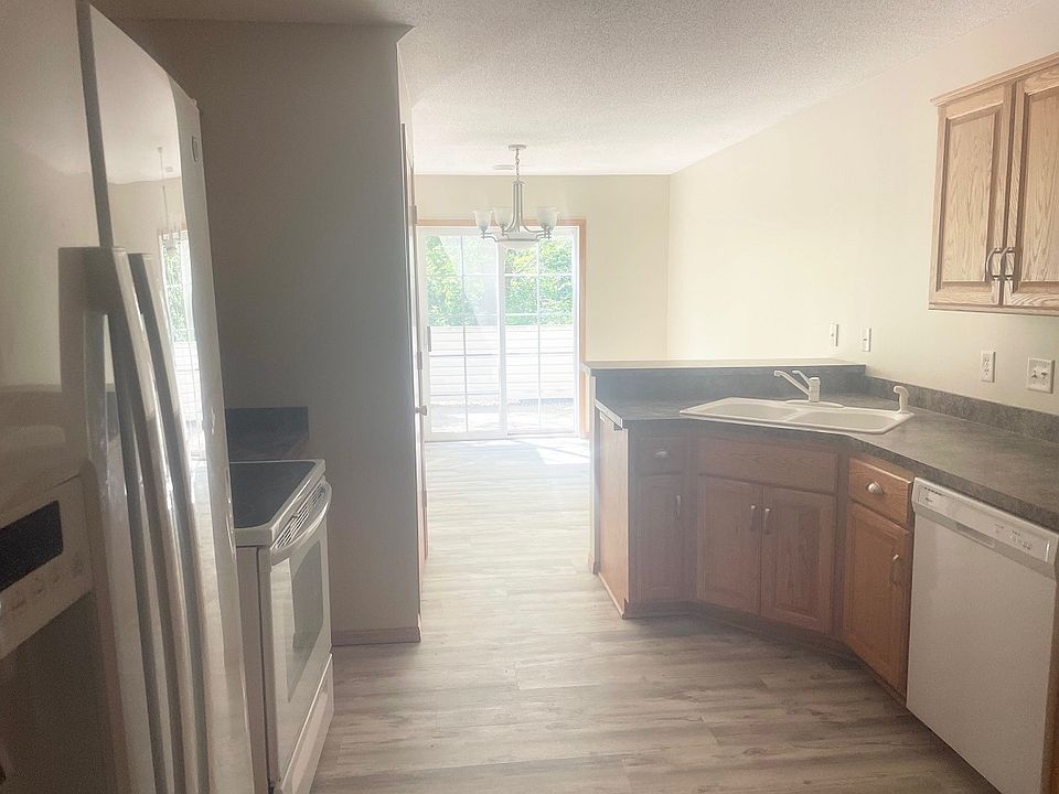 1st image of 8545 121st Ave N #Townhouse