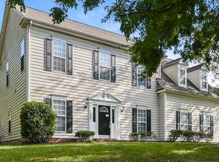 9740 Faires Farm Rd, Charlotte, NC 28213