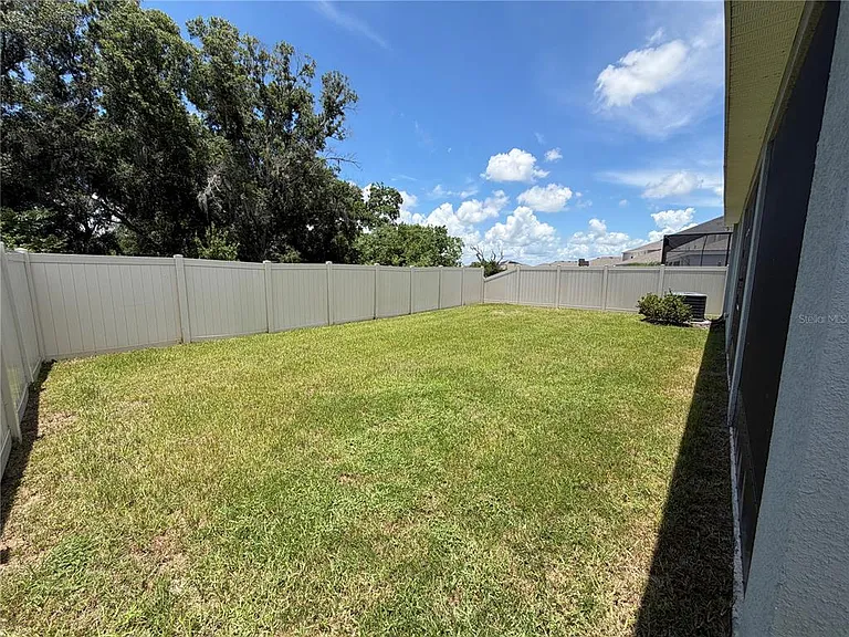 3747 Capri Coast Dr — Photo 16