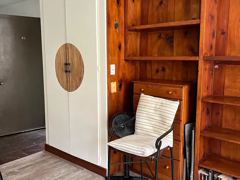 120 Hui Rd E #1 — Photo 3