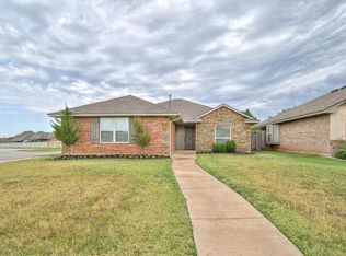 18440 Camborne Ave, Edmond, OK 73012
