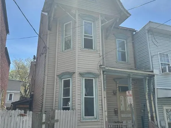 447 E Market St, Pottsville, PA 17901