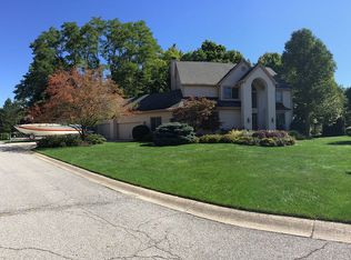 8917 Admirals Bay Dr, Indianapolis, IN