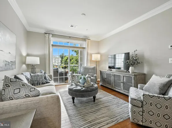 3910 Doc Berlin Dr Unit 21, Silver Spring, MD 20906