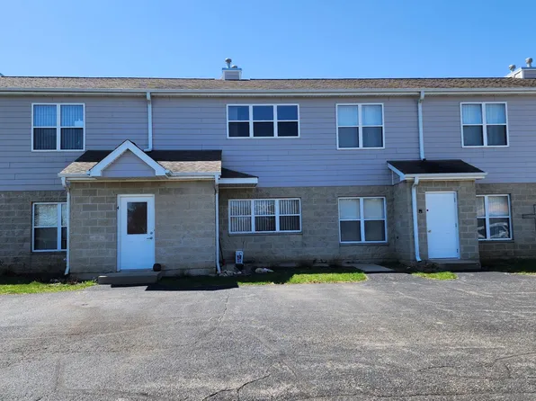 12303 Hansen Rd Unit 4, Hebron, IL 60034