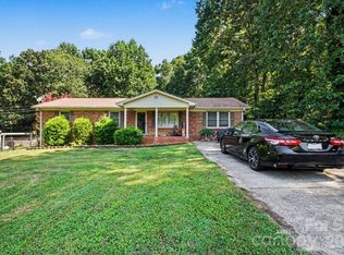 124 Riley Rd, Dallas, NC 28034
