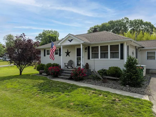 35 BOOTH Boulevard, Wappingers Falls, NY 12590