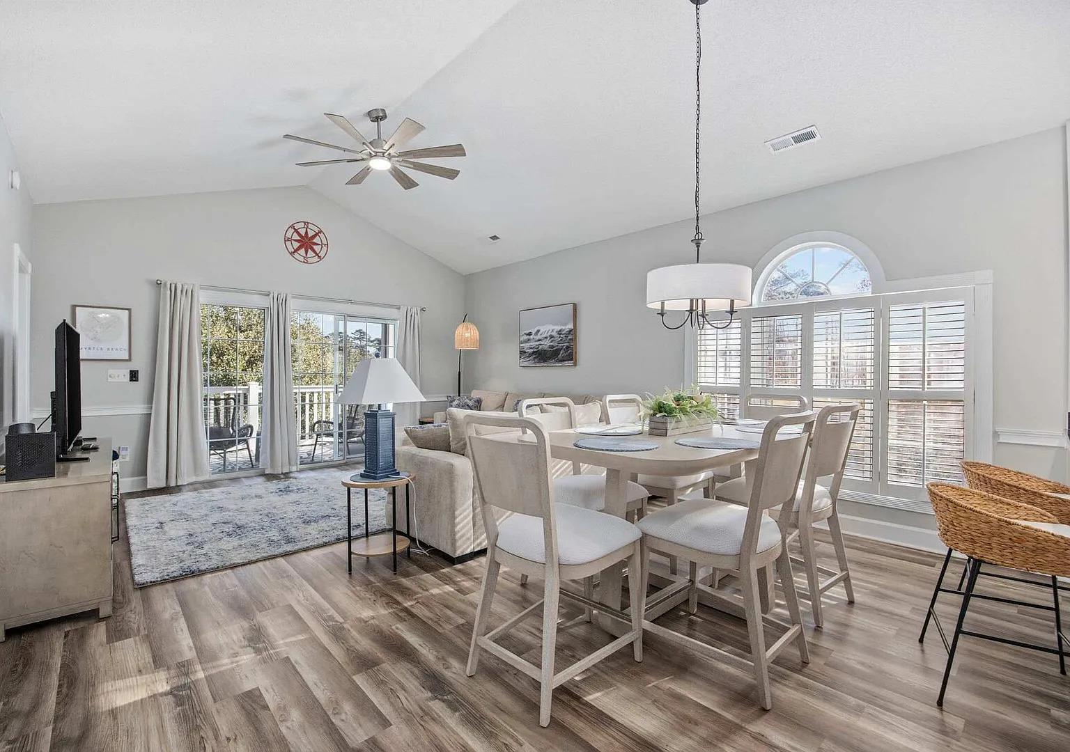 Wild Iris Condo: Cozy Myrtle Beach Retreat — Photo 1