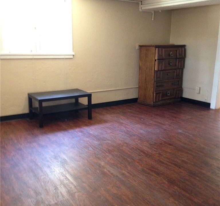 Hathaway Apartments 901 W Main Puyallup, WA Zillow Apartments for