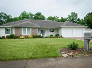 1064 N Julio Ln, Vincennes, IN 47591