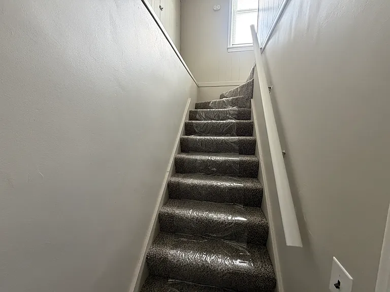 21802 Cushing Ave — Photo 20